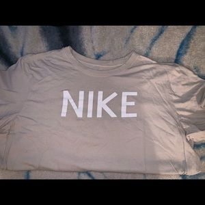Nike men’s tee shirt beige color
